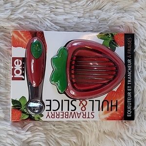 Strawberry Hull & Slicer